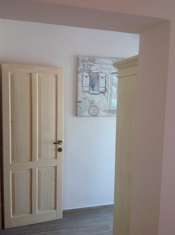 Apartment Provance Pula Bilik gambar