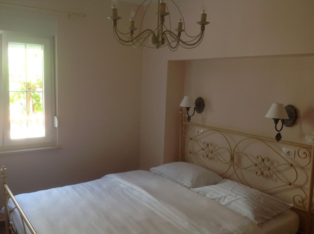 Apartment Provance Pula Bilik gambar