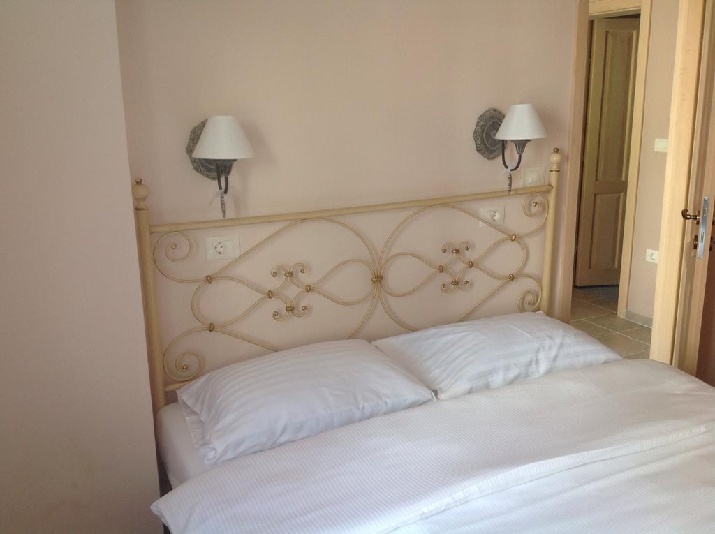 Apartment Provance Pula Bilik gambar